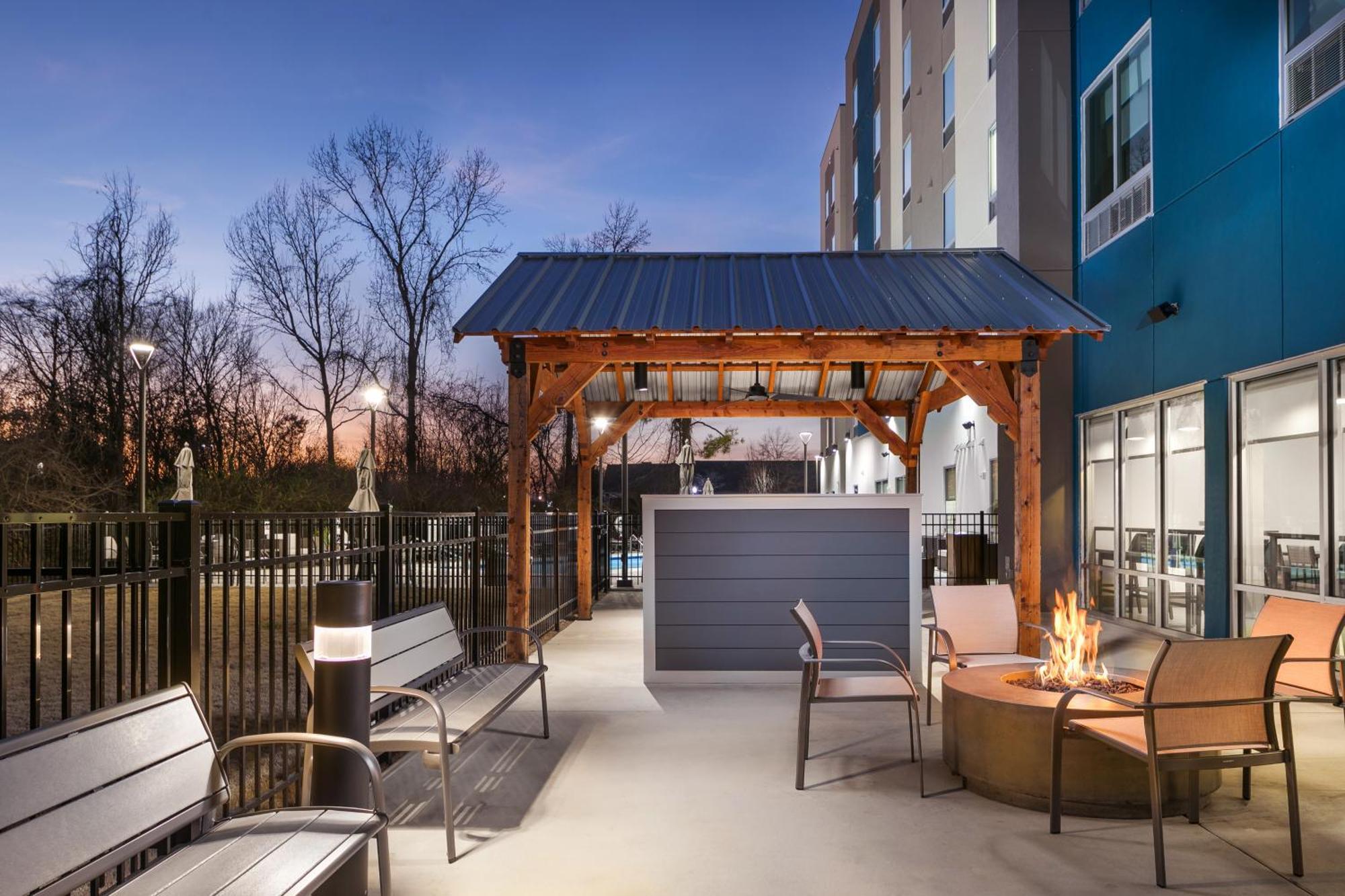 Candlewood Suites Chattanooga Hamilton Place By Ihg Экстерьер фото